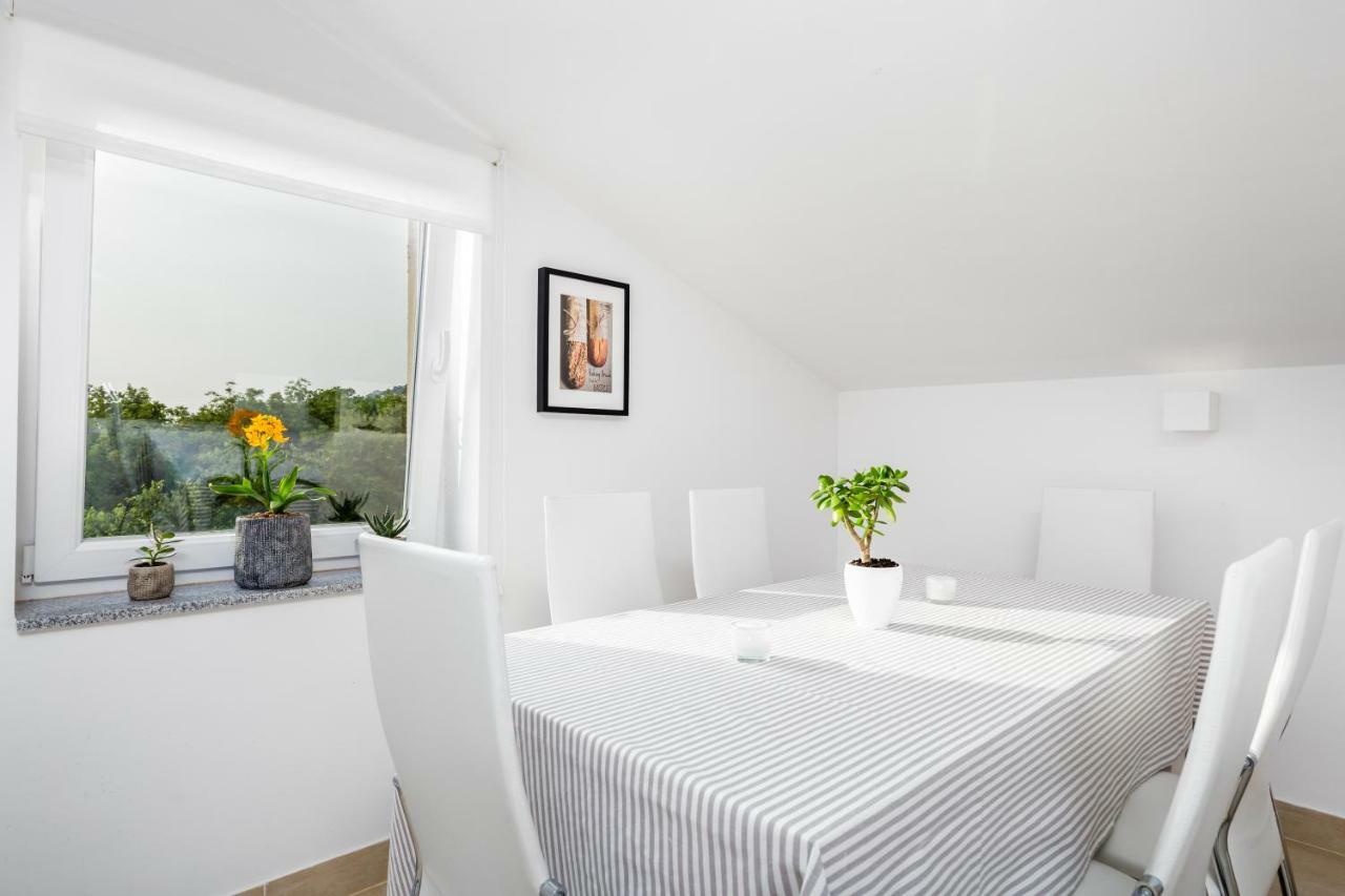 Julija Apartment Драмал Екстериор снимка